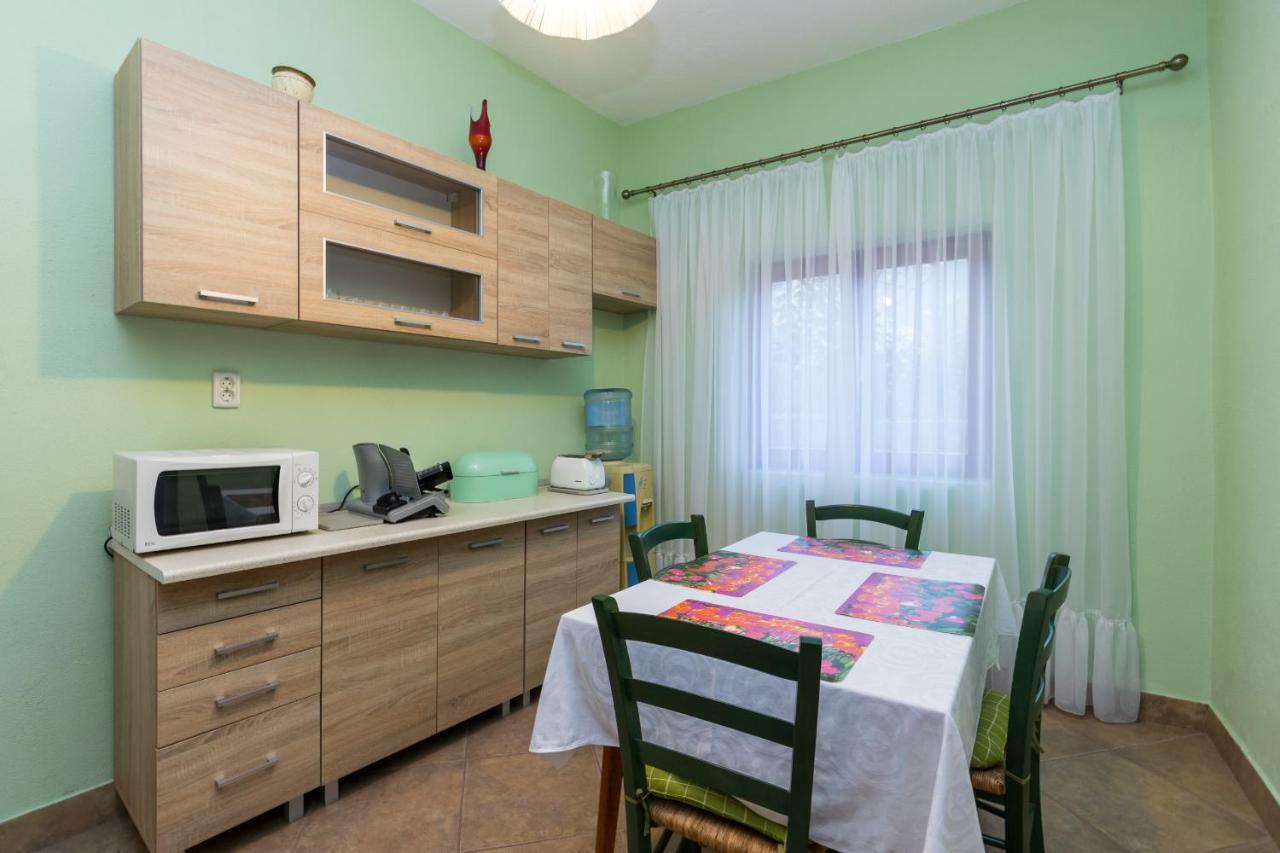 Apartments Toni With Free Parking Kaštela エクステリア 写真